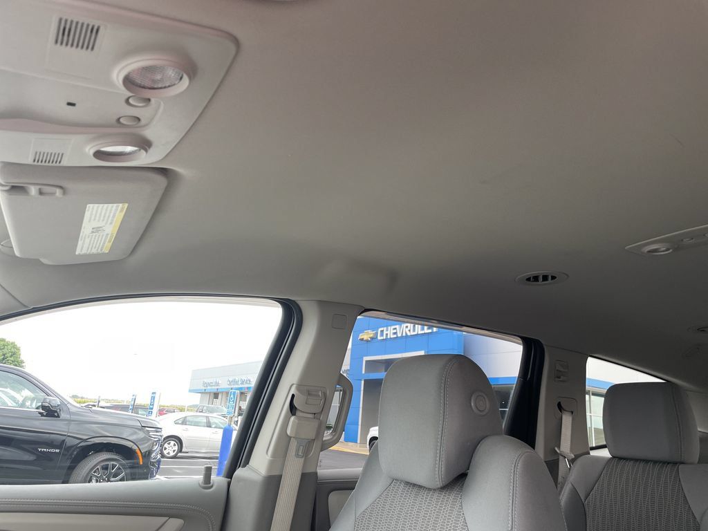 Used 2017 Chevrolet Traverse LT AWD/4WD image 17