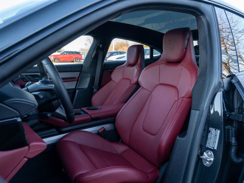 Certified 2024 Porsche Taycan GTS image 5