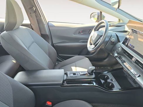 Certified 2024 Toyota Prius LE image 15