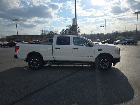 Used 2019 Nissan Titan S w/ S Utility Package image 2