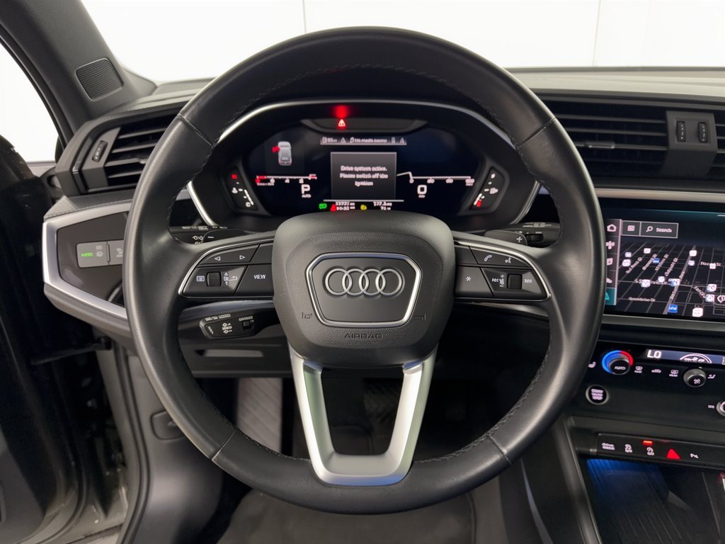 Used 2023 Audi Q3 2.0T Premium Plus w/ Premium Plus Package AWD/4WD image 10