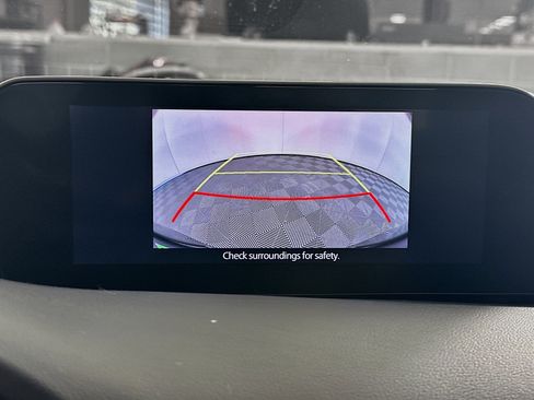 Used 2022 MAZDA MAZDA3 s FWD image 21