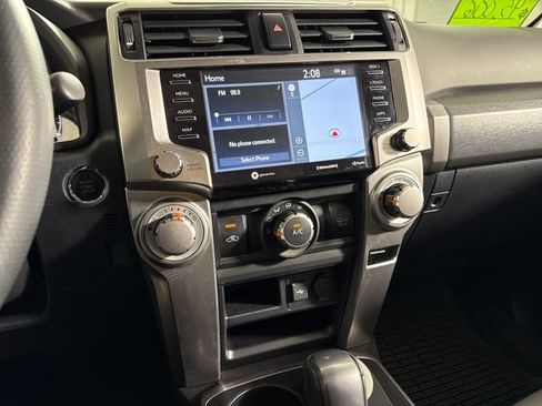 Used 2022 Toyota 4Runner SR5 Premium w/ Moonroof Package AWD/4WD image 29