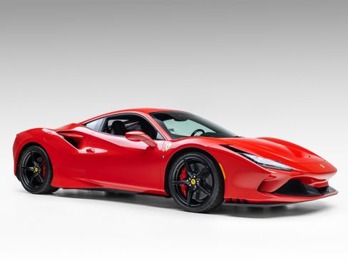 Certified 2020 Ferrari F8 Tributo image 4