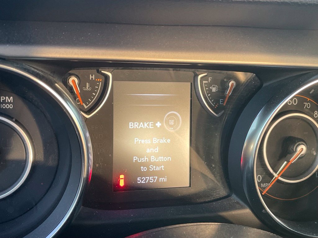 Used 2019 Jeep Wrangler Sport AWD/4WD image 7