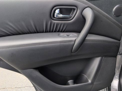 Used 2023 Nissan Armada SL w/ Midnight Edition Package RWD image 35