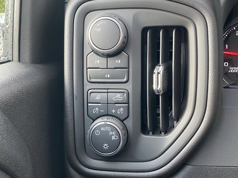 New 2025 Chevrolet Silverado 2500 Custom w/ Custom Value Package image 11