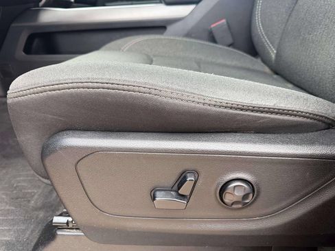 Used 2020 RAM 1500 Big Horn AWD/4WD image 13