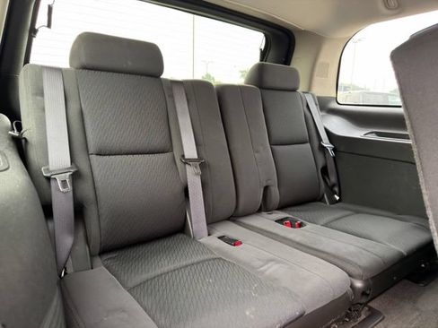 Used 2009 Chevrolet Tahoe LT w/ Convenience Package AWD/4WD image 27
