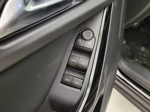 New 2026 Chevrolet Equinox LT w/ Convenience Package II FWD image 26