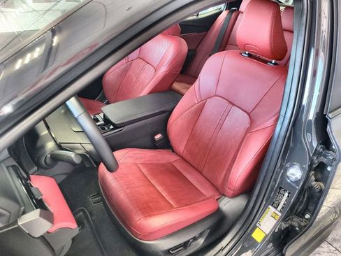 Used 2025 Toyota Camry XSE w/ Premium Plus Package image 11