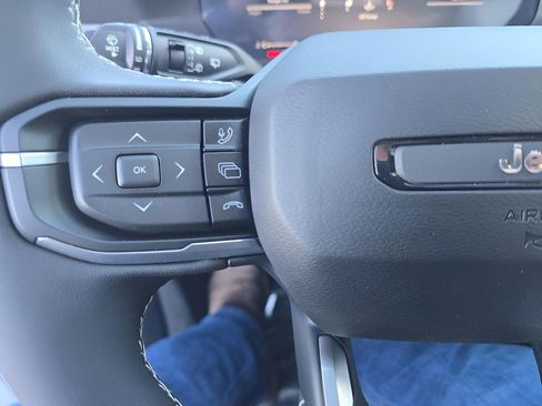 New 2026 Jeep Cherokee Laredo image 18