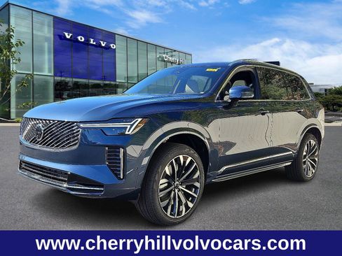 New 2026 Volvo XC90 B6 Plus w/ Protection Package Premier image 2