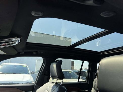 Certified 2023 Jeep Grand Cherokee Summit AWD/4WD image 20