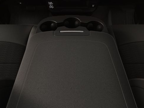 New 2026 RAM 3500 Tradesman AWD/4WD image 4