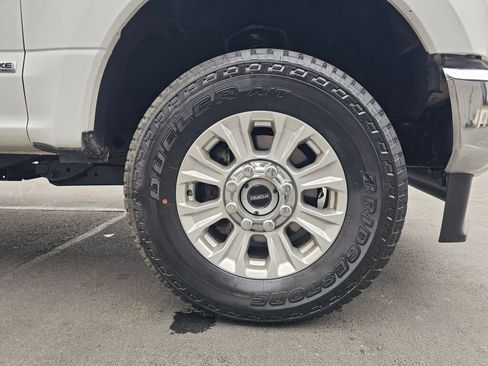 Used 2021 Ford F350 XLT w/ XLT Value Package AWD/4WD image 9