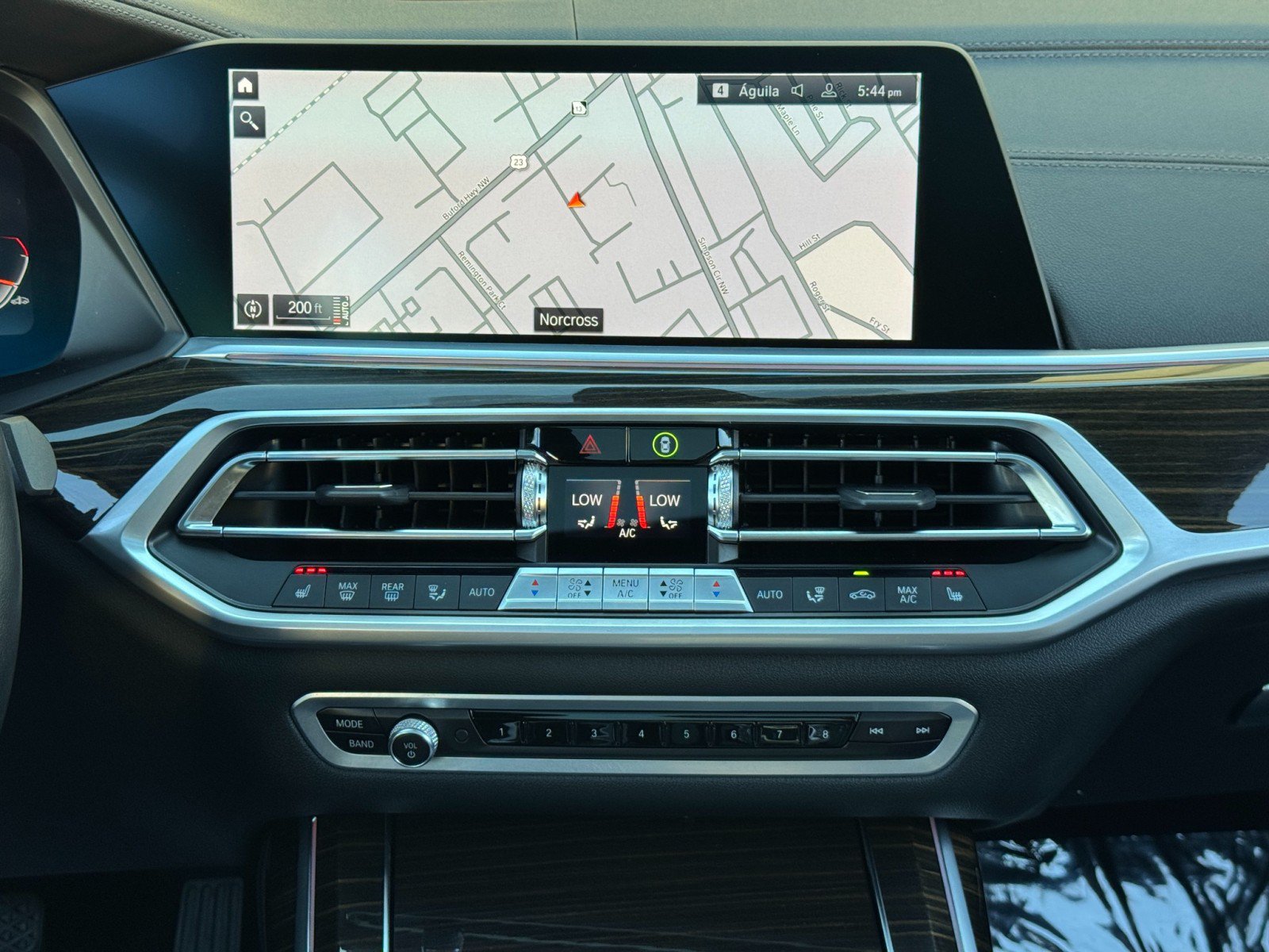 Used 2021 BMW X7 xDrive40i w/ Premium Package AWD/4WD image 25