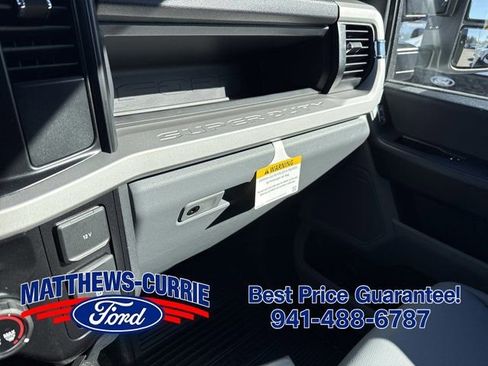 New 2026 Ford F350 XL w/ XL Chrome Package RWD image 22