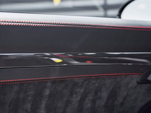 Used 2018 Porsche 911 GT2 RS RWD image 39