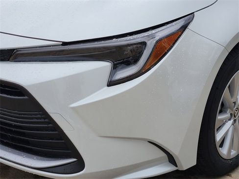 New 2026 Toyota Corolla XLE image 6