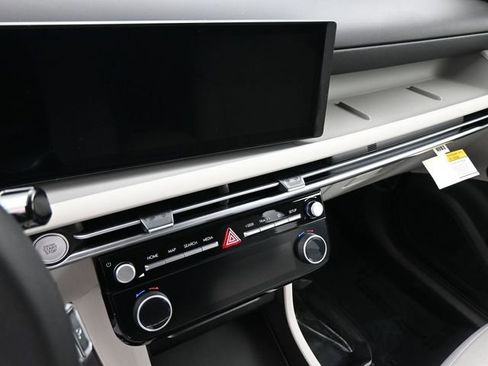 New 2026 Hyundai Tucson SEL image 19