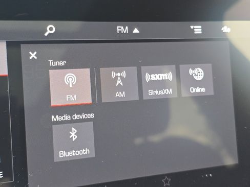 Certified 2024 Porsche Macan image 23