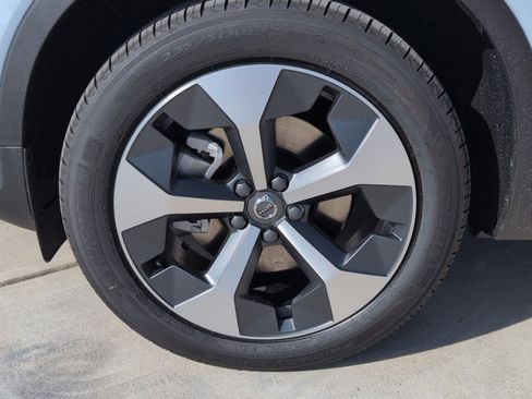 New 2026 Volvo XC40 B5 Plus w/ Protection Package Premier image 12