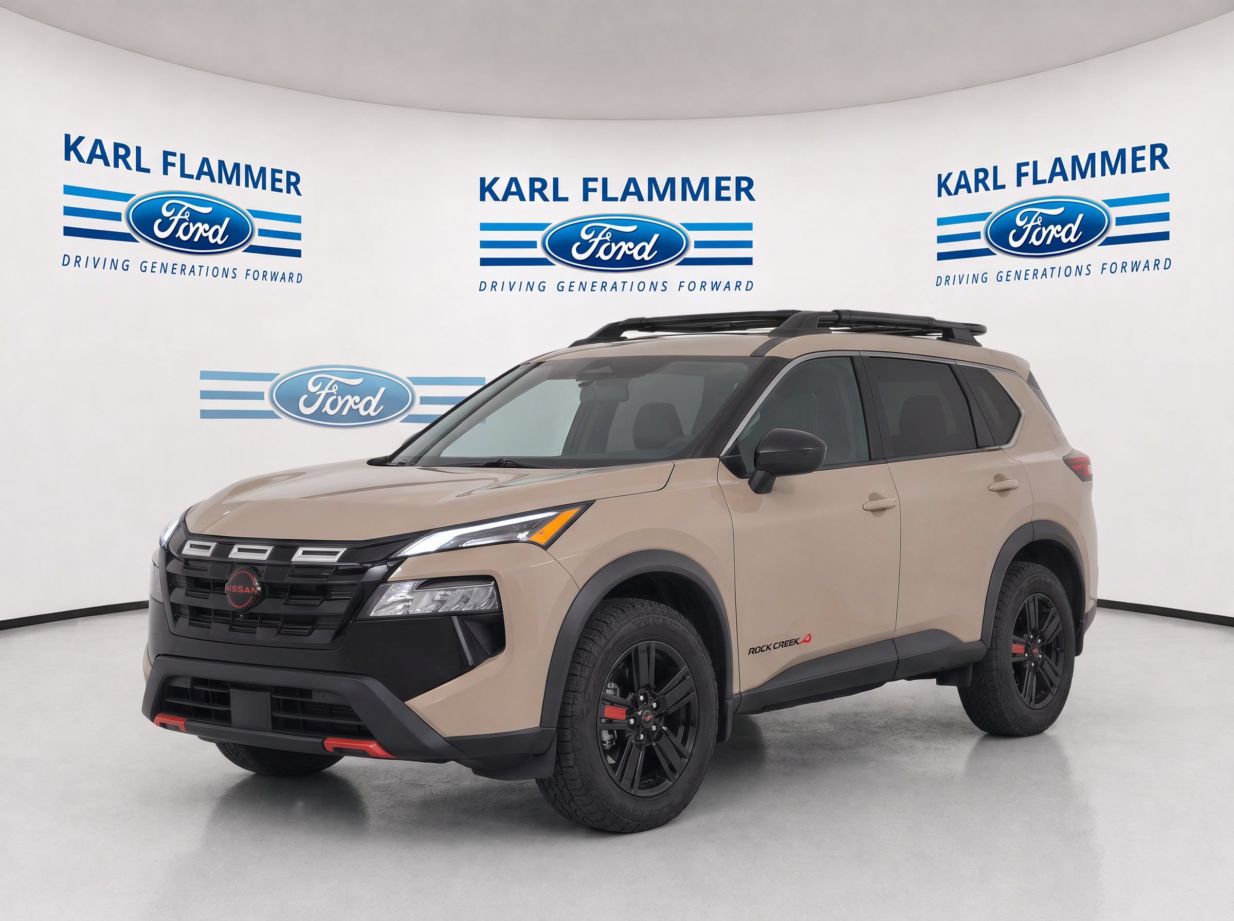 Used 2025 Nissan Rogue SV AWD/4WD image 7