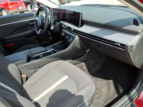 Used 2025 Hyundai Sonata SEL image 18