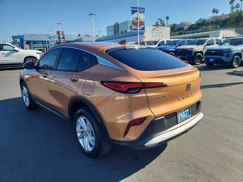 Used 2024 Buick Envista Preferred image 6