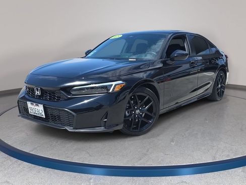 Used 2025 Honda Civic Sport image 1