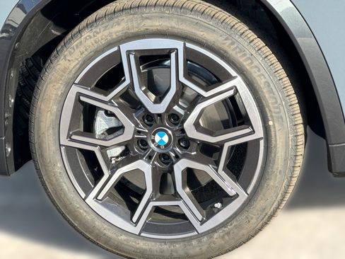Used 2026 BMW X1 xDrive28i w/ Technology Package AWD/4WD image 12