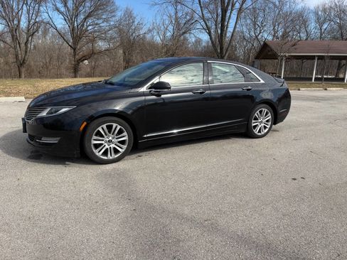 Used 2014 Lincoln MKZ Hybrid w/ Equipment Group 202A Reserve image 17