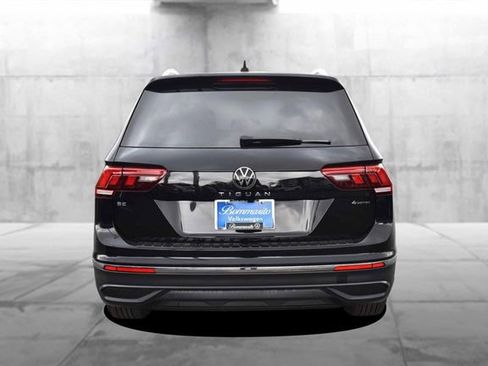 Certified 2024 Volkswagen Tiguan SE AWD/4WD image 6