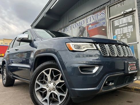Used 2020 Jeep Grand Cherokee Overland AWD/4WD image 1