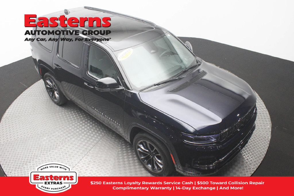 Used 2025 Jeep Grand Wagoneer Series II Obsidian w/ Quick Order Packagew 28T AWD/4WD image 4
