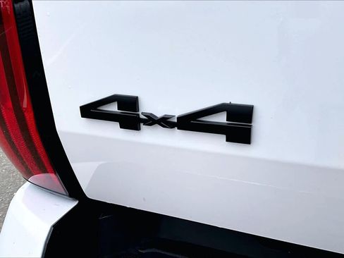 Used 2023 Toyota Tundra SR5 image 9