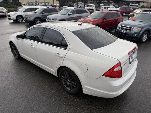 Used 2010 Ford Fusion SEL image 12