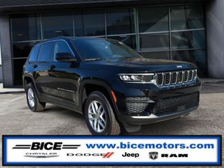 New 2025 Jeep Grand Cherokee Laredo X RWD video 1