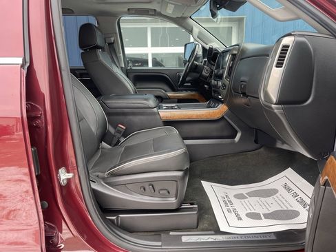 Used 2017 Chevrolet Silverado 2500 High Country image 19