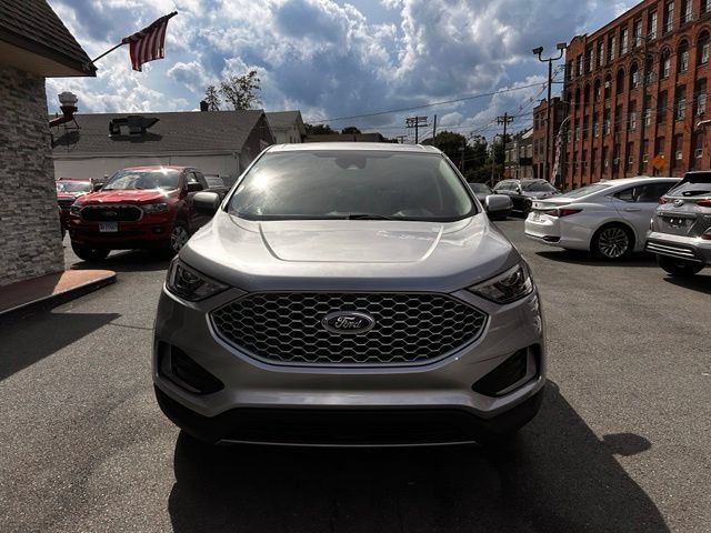 Used 2024 Ford Edge SEL AWD/4WD image 2