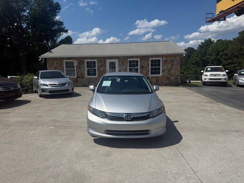 Used 2012 Honda Civic LX image 2
