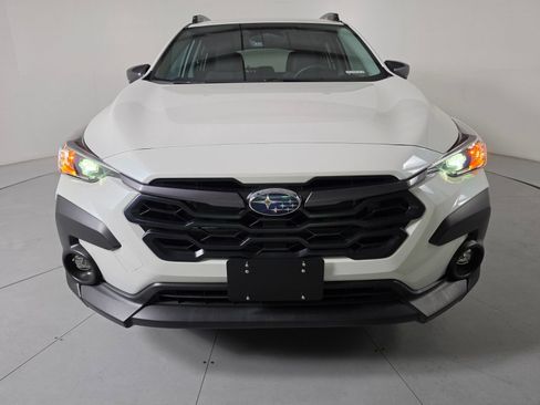 Used 2026 Subaru Crosstrek 2.5i Premium AWD/4WD image 8