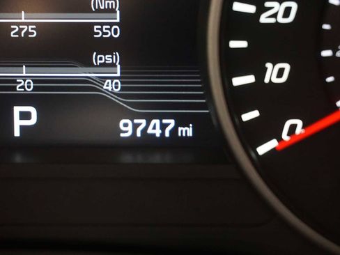 Used 2021 Kia Stinger GT2 image 29