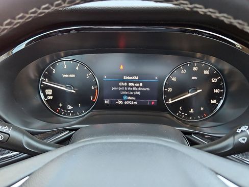 Used 2023 Buick Envision Preferred image 19