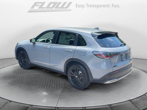 New 2026 Honda HR-V Sport image 5
