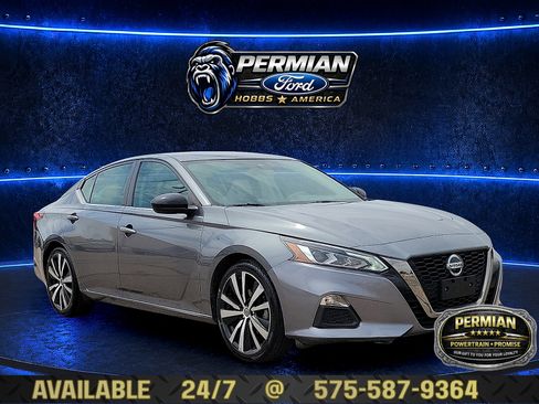 Used 2021 Nissan Altima 2.5 SR FWD image 6