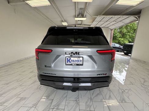 New 2026 GMC Terrain AT4 w/ Technology Package II AWD/4WD image 7