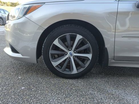 Used 2017 Subaru Legacy 2.5i Limited image 36