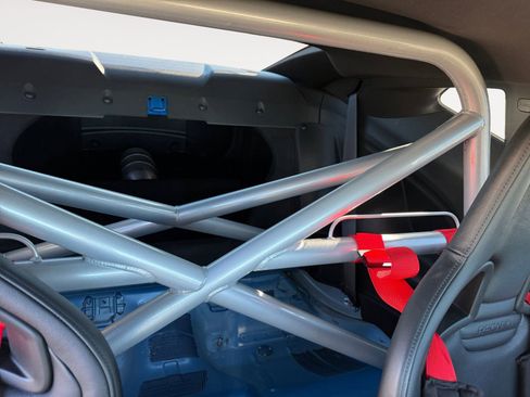 Used 2017 Chevrolet Camaro SS image 13